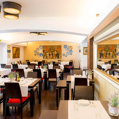 Lis Hotel Batalha
