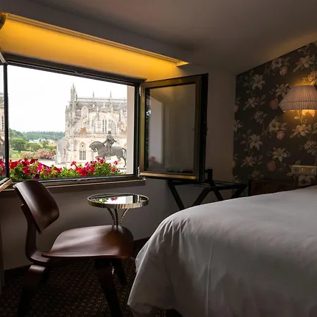 Lis Otel Batalha