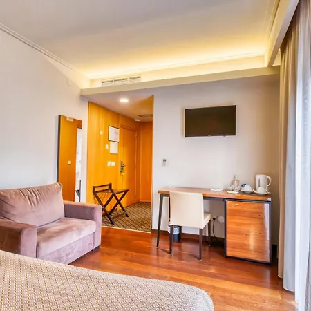 Otel Lis 4*