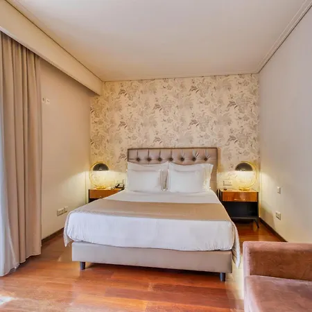 Otel Lis Batalha
