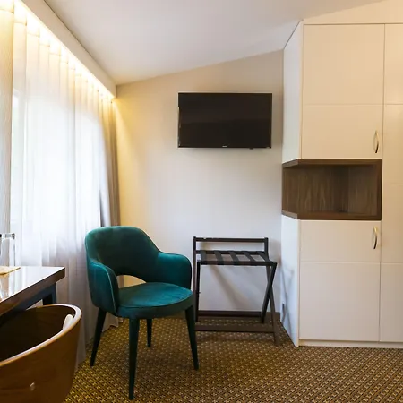 Lis Hotel 4*