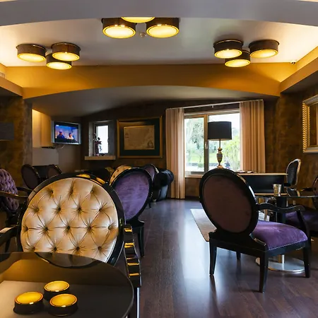Lis Hotel
